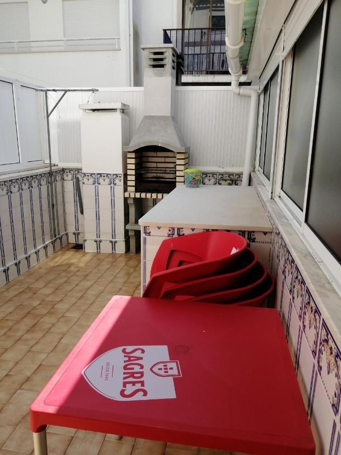 Apartamentos Lazarino1 Nazaré Buitenkant foto