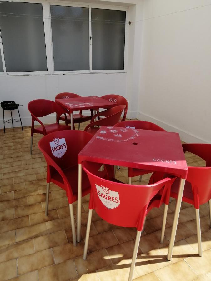 Apartamentos Lazarino1 Nazaré Kamer foto